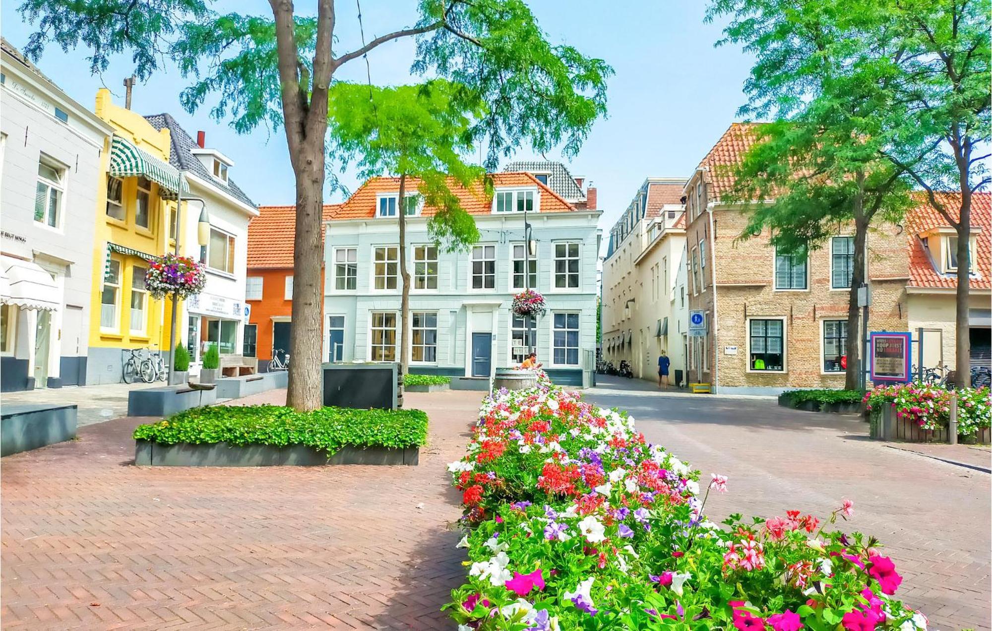 Stunning Home In Heinkenszand With Wifi Exterior photo